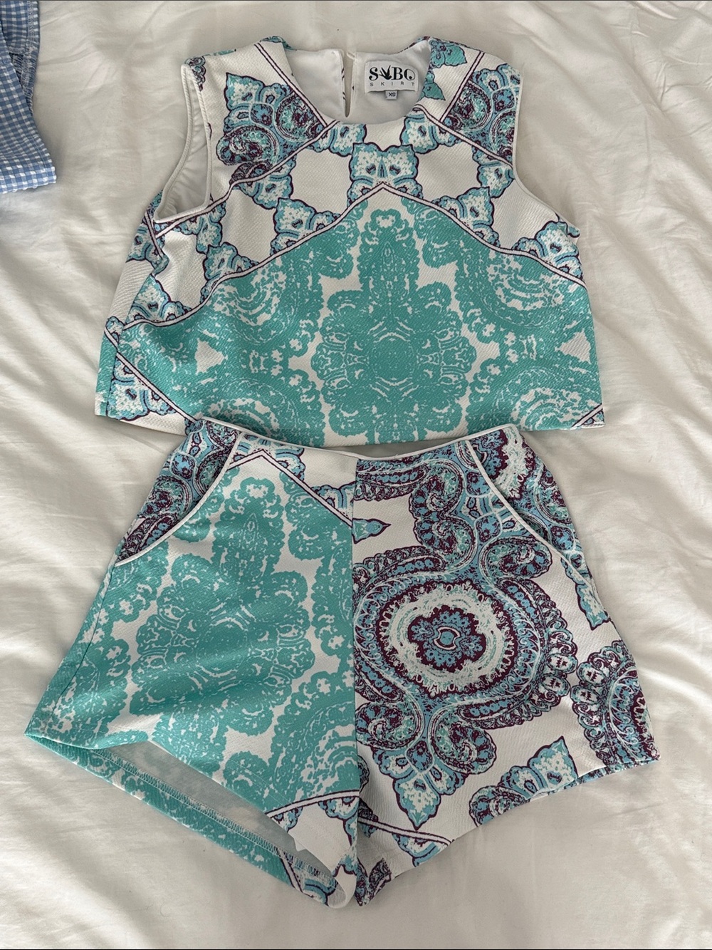 Saboskirt Two-Piece Paisley Crop Top & Shorts Set - Aqua & White